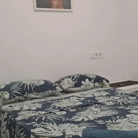 홈스테이 La Marina!